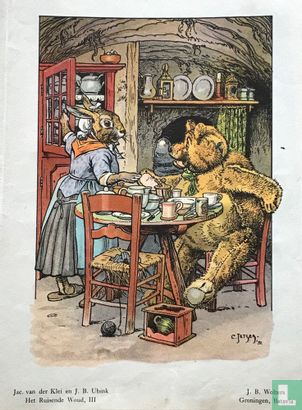 Konijn en beer aan keukentafel