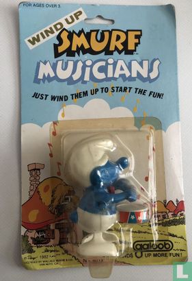 Smurf with Drum (wind-up) - Image 1