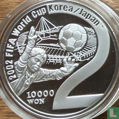 Corée du Sud 10000 won 2002 (BE) "Football World Cup in Korea and Japan - Goalie catching ball" - Image 1