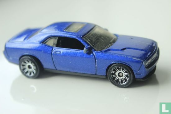 Dodge Challenger SRT8