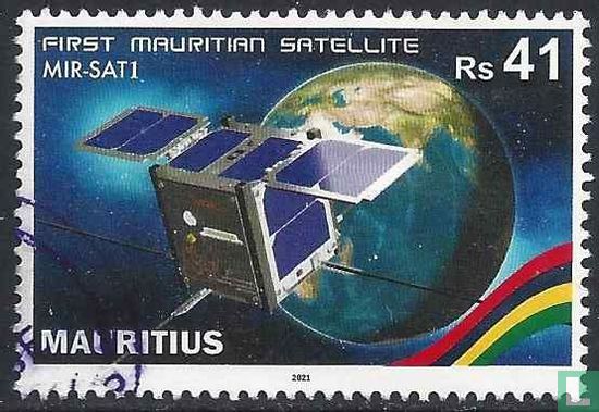 Premier satellite de Maurice