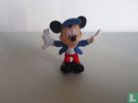 Mickey on skates - Image 1