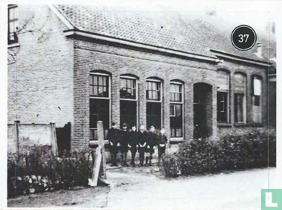 De St. Annaschool in Molenschot - Bild 1