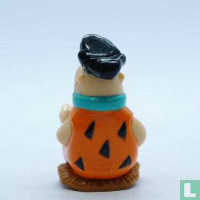 Fred Flintstone kauert - Bild 2