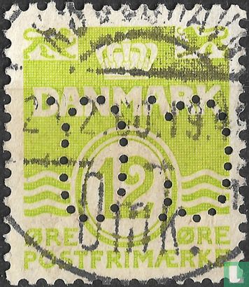 Number, Crown and Waves - Image 1