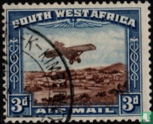 Flugzeug über Windhoek