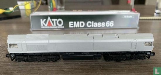 Dieselloc ACTS class 66 - Image 2