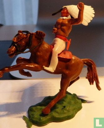 Häuptling mit Tomahawk zu Pferd - Bild 1