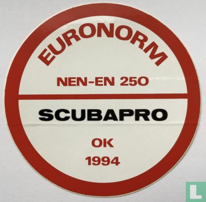 SCUBAPRO 