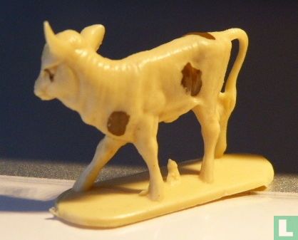 Calf with spots (beige) - Image 2
