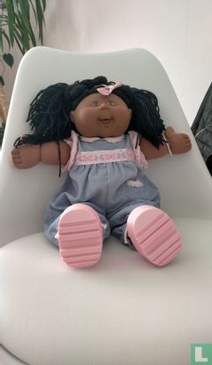 Cabbage Patch Kids with birth certificate  - Image 1