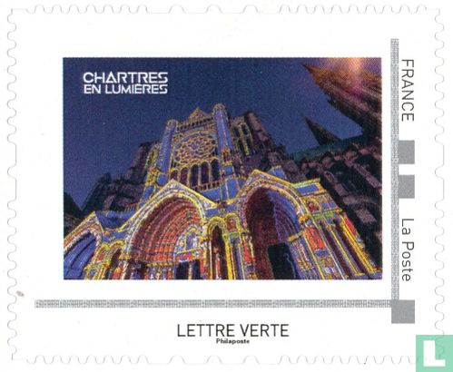Chartres in Lights