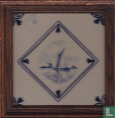 Tile with boat - Image 1