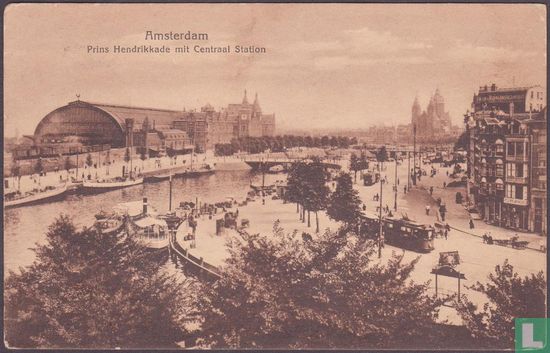 Prins Hendrikkade mit Centraal  Station