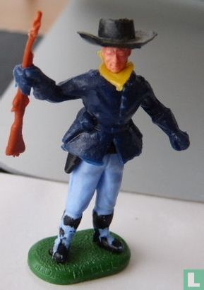 Union Cavalry Officer - Image 1