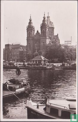 Pr. Hendrikkade met Sint Nicolaaskerk