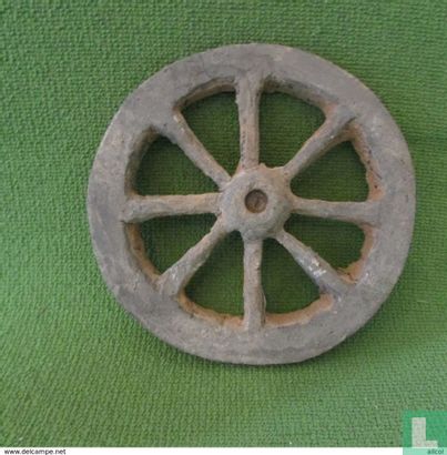 Original Chinese Han Dynasty Tomb Chariot Wheel 200BC-200AD - Image 1