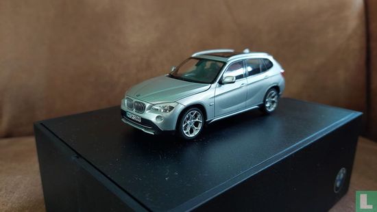 BMW X1  - Afbeelding 1