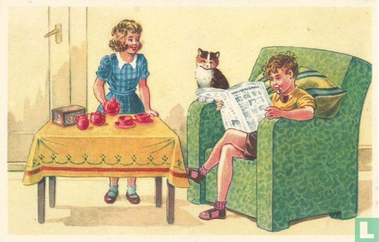 Meisje schenkt thee, jongetje met krant en pijp in de stoel - Afbeelding 1