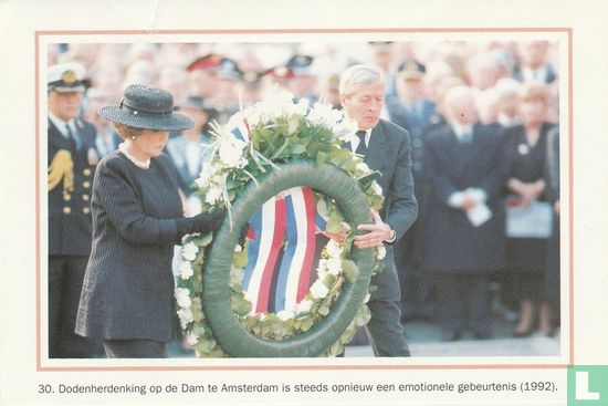 Dodenherdenking op de Dam te Amsterdam is steeds opnieuw een emotionele gebeurtenis (1992) - Image 1
