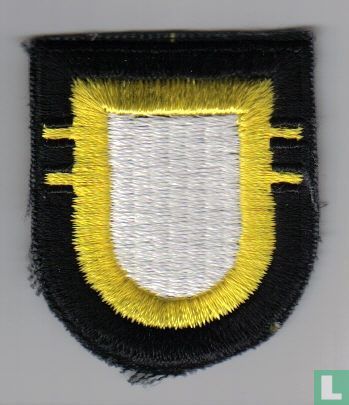 101st Airborne Division (2nd Battalion) Beret Flash