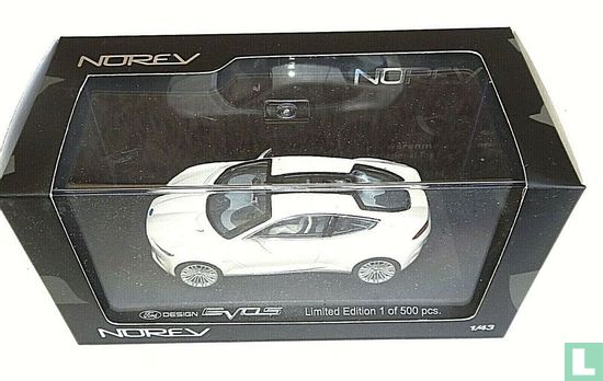 Ford Evos Concept - Bild 1