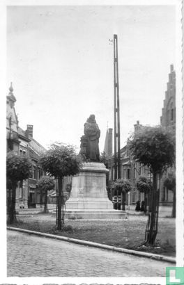 Standbeeld en Sint-Lodewijksgesticht