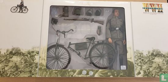 Wehrmacht Infantryman with bicycle "Dieter" - Image 1