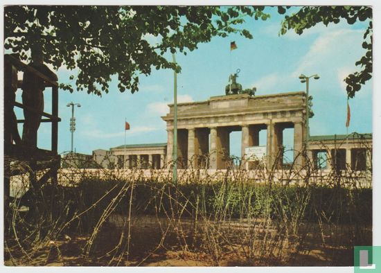 Brandenburger Tor Berlin Deutschland 1973, Brandenburg Gate Monument Berlin  - Afbeelding 1