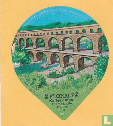 Pont du Gard in Nimes - Image 1