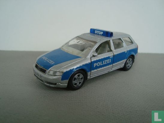 Audi A4 Avant Polizei - Image 1