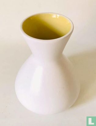 Vase 563 - white - Image 1