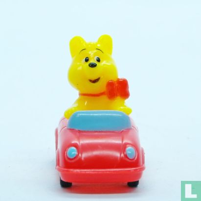 Bear in sports car - Image 1