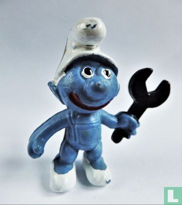 Craft Smurf with Black Wrench - Image 1