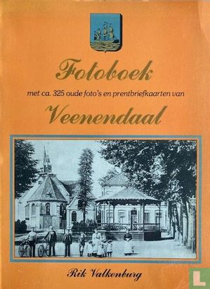 Fotoboek met ca. 325 oude foto's en prentbriefkaarten van Veenendaal - Image 1