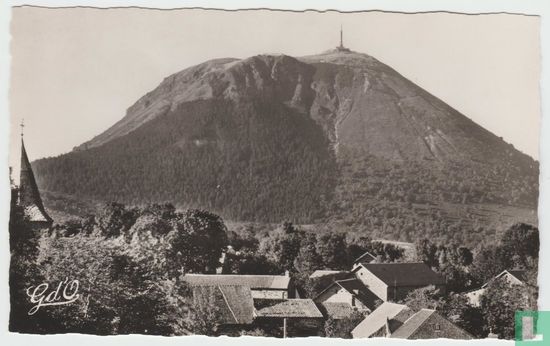 Puy-de-Dôme Auvergne Cône volcanique Epoque quaternaire France Cartes Postales - Volcanic Cone Postcard - Image 1