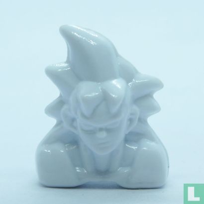 Goku (white) - Image 1