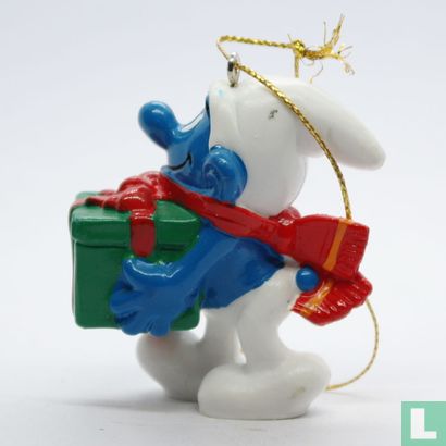 Christmas Smurf with packet - Image 3