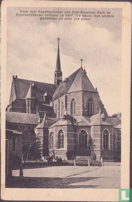 Koor met Kapellenkrans der Sint-Nicolaas Kerk te Brouwershaven