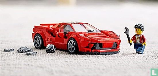 Ferrari F8 Tributo - Afbeelding 2