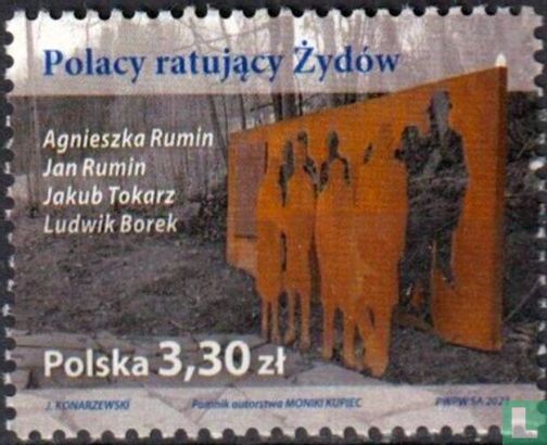 Poles Rescuing Jews