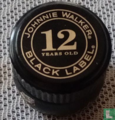 Johnnie Walker Black Label 12 - Image 1