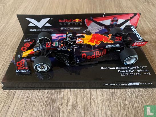 Red Bull Racing RB16B - Bild 1