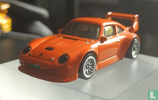 Porsche 993 GT2  - Image 1
