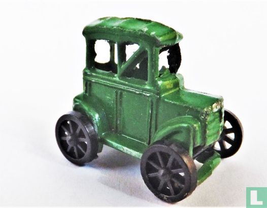 Oldtimer with roof (green) - Image 1