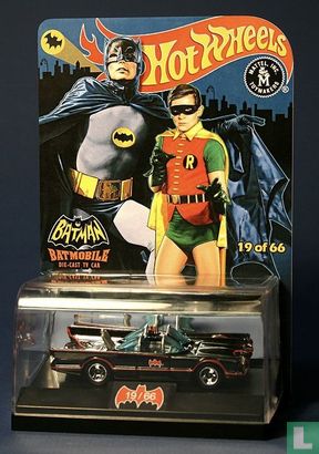 1966 Batmobile (Metaluna) - Image 1