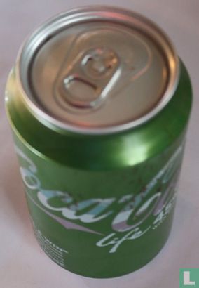 Coca-Cola Life - 45% less sugar & calories with stevia extracts - Afbeelding 2