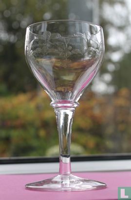 borrelglas met versiering