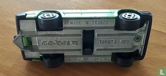 Toyota 4WD - Image 2