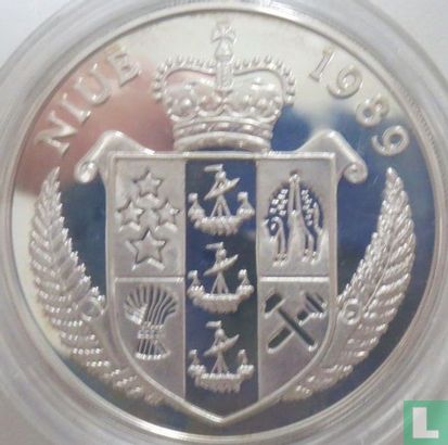 Niue 50 dollars 1989 (PROOF) "1988 Summer Olympics in Seoul - Steffi Graf" - Image 1